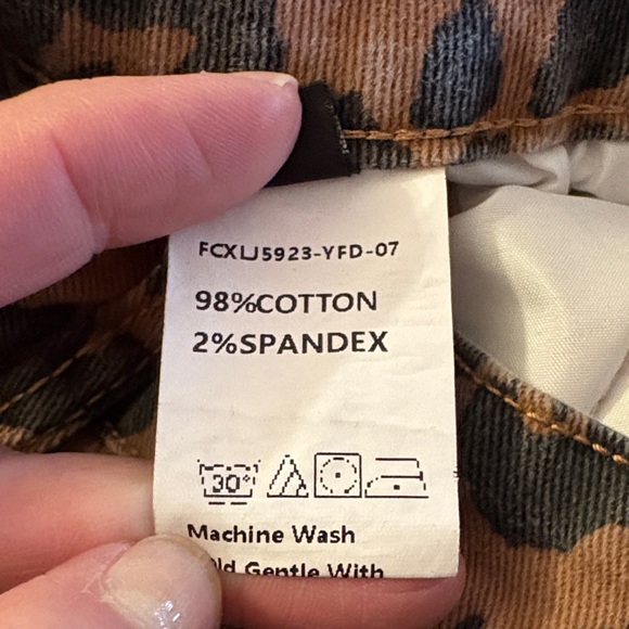 Barrel Jeans - Picture 10 of 11